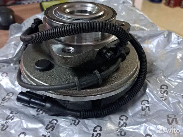 Ступица переднего колеса с ABS Ford Explorer