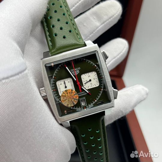 Часы кварцевые Tag Heuer