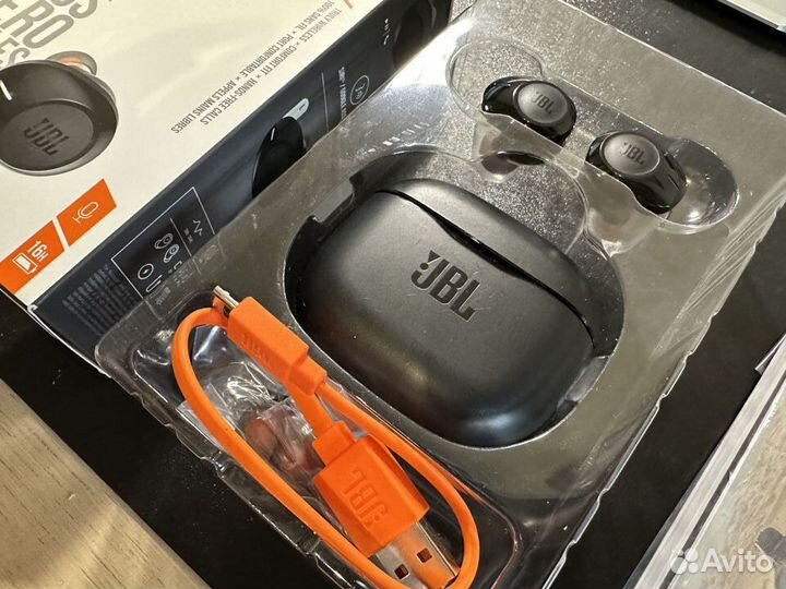 Беспроводные наушники JBL Tune 120 TWS