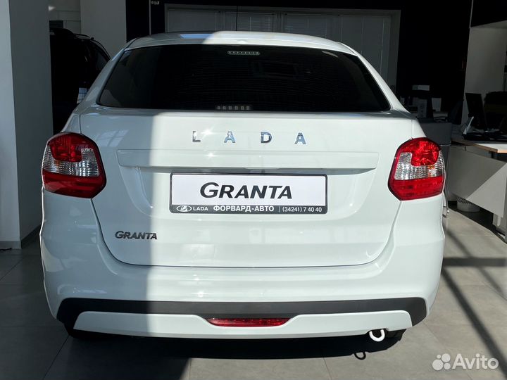 LADA Granta 1.6 МТ, 2023
