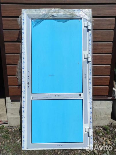 Дверь металлическая новая