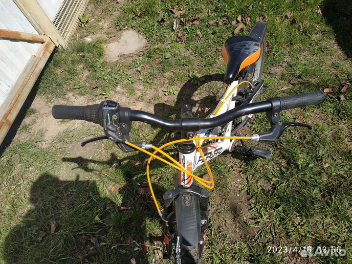 Детский велосипед бу 20 двух подвесной