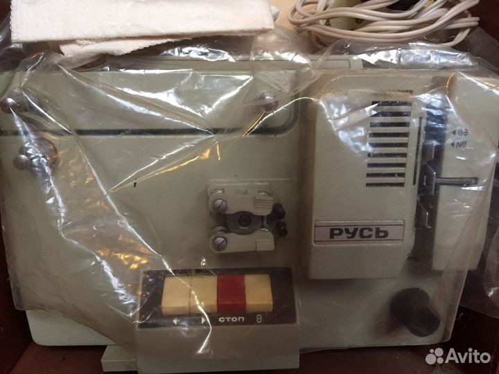 Кинопроектор Русь 1978г