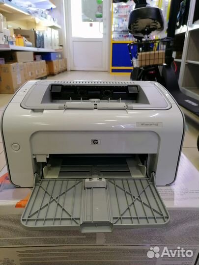 Принтер HP P1102