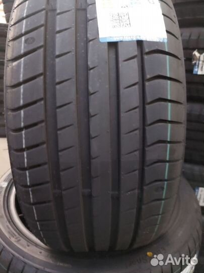 Triangle EffeXSport TH202 225/40 R18