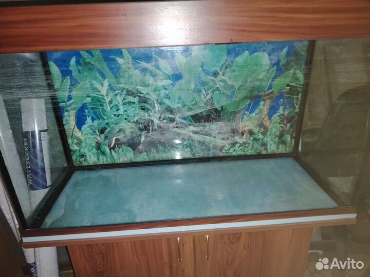 Аквариум с тумбой 200л