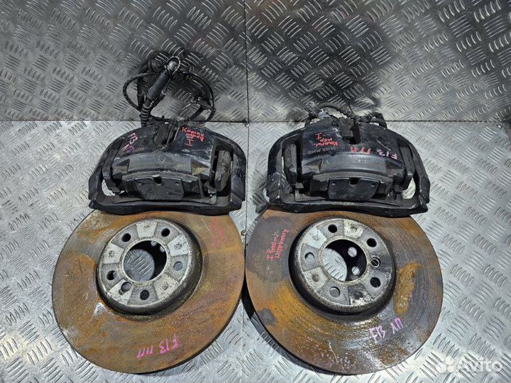 Комплект тормозов передний Bmw 6