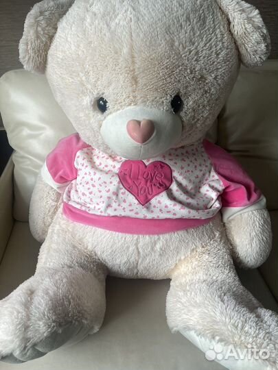 Плюшевый медведь