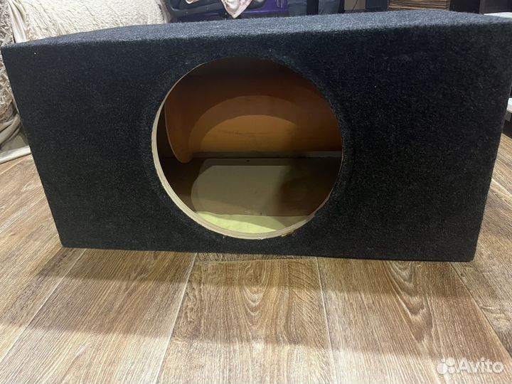 Коробка для сабвуфера