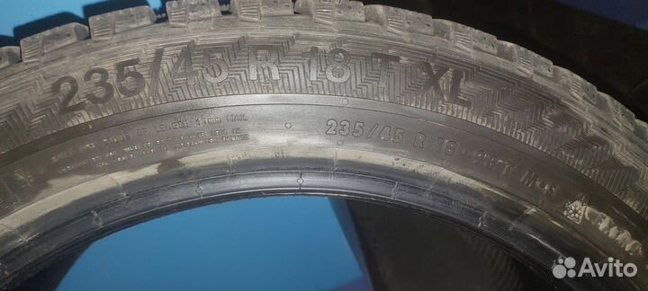 Gislaved Nord Frost 200 235/45 R18 98