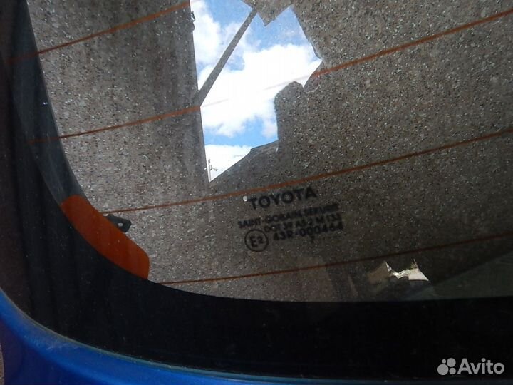 Стекло двери багажника, Toyota (Тойота) -yaris (05