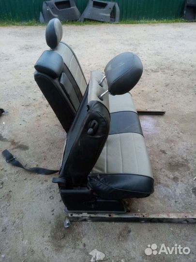 2й и 3й ряд сидений opel zafira A