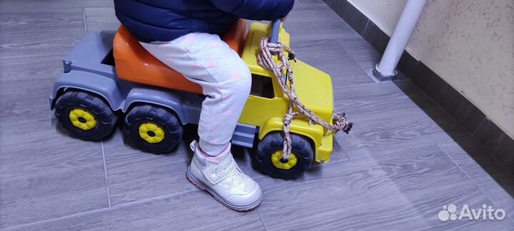 Машина самокат толокар