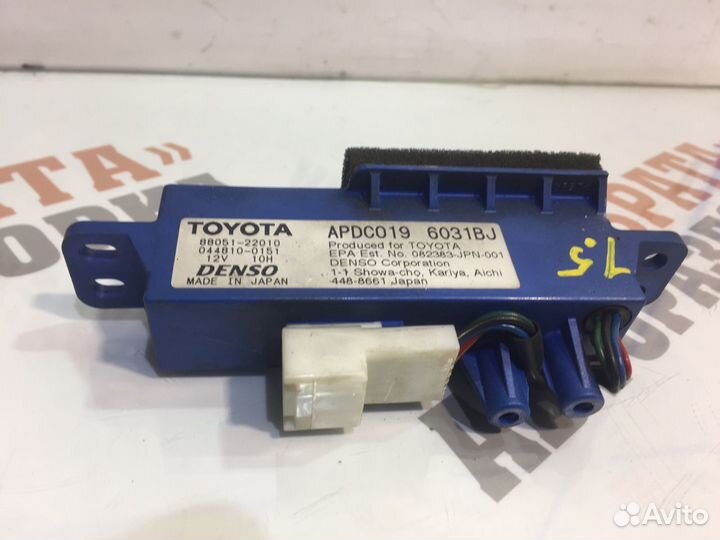 Тойота Камри Ионизатор воздуха