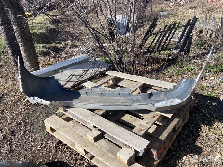 Задний бампер Honda fit (1 поколение)