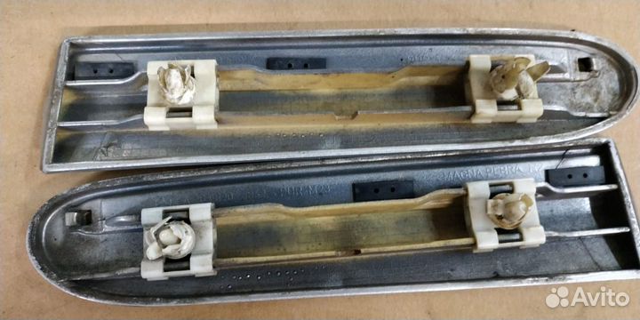 Молдинги Мерседес w203 С класс оригинал бу