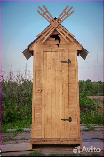 Дачный туалет деревянный HME560