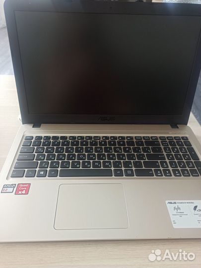 Ноутбук в идеале 4 ядра с SSD