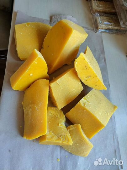 Воск пчелиный забрусный