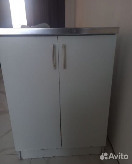 Раковина с тумбой