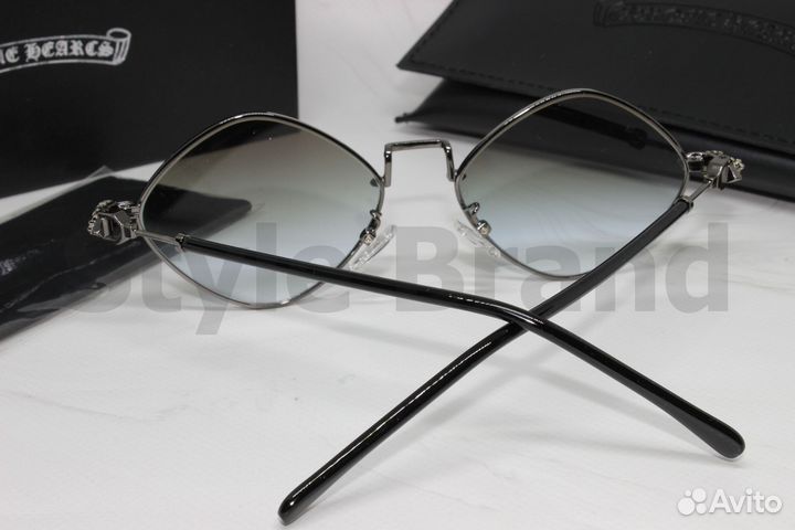 Солнцезащитные очки Chrome Hearts