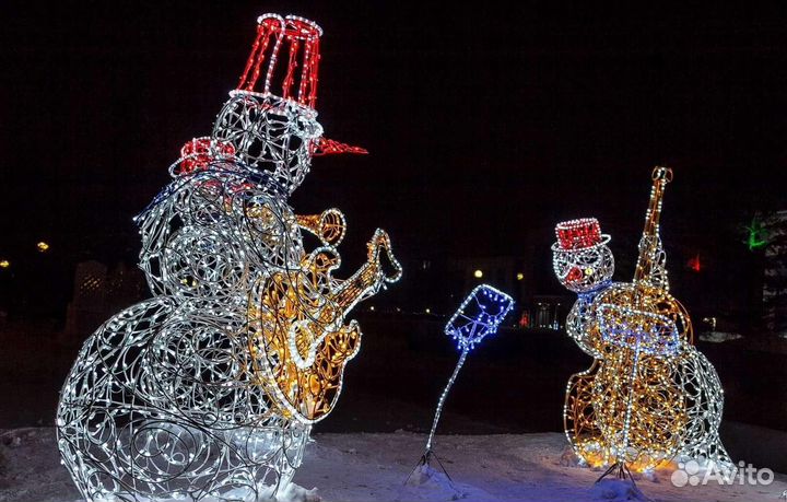 Новогодний светодиодный Снеговик уличный в наличии