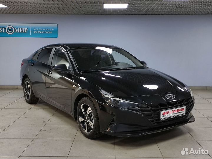 Hyundai Elantra 1.6 AT, 2022, 82 743 км