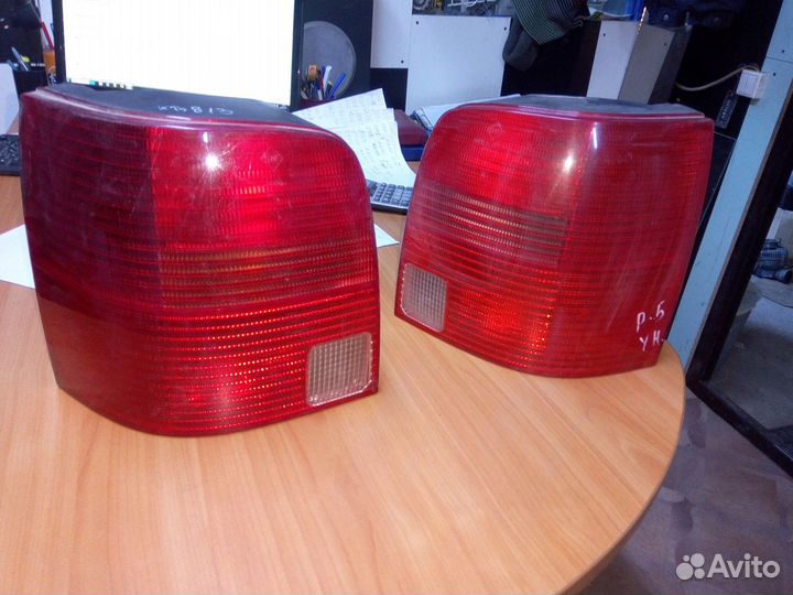 Фонари задние Volkswagen Passat B5 универсал
