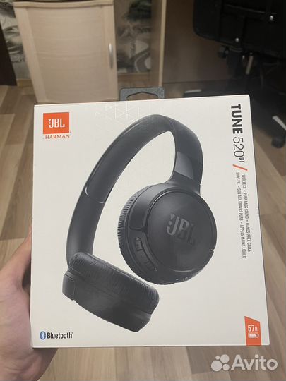 Беспроводные наушники jbl tune 520bt