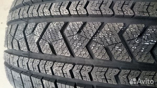 Tourador Winter Pro TSU1 265/35 R18 97V