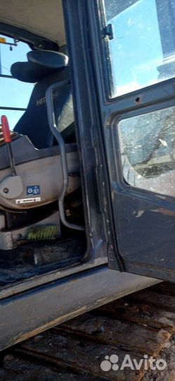 Гусеничный экскаватор Hitachi ZX200-3, 2011