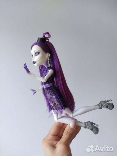 Кукла Монстер Хай Спектра