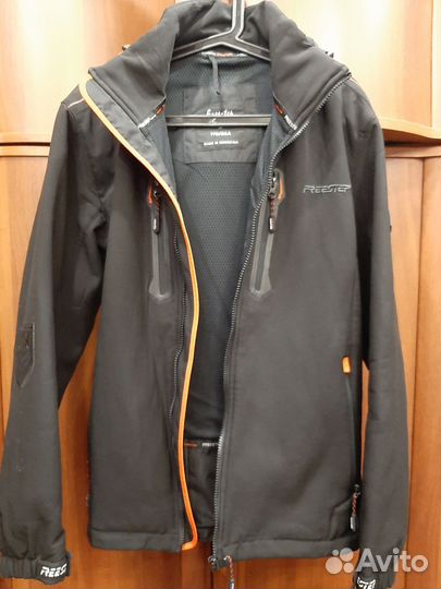 Куртка весна осень на парня