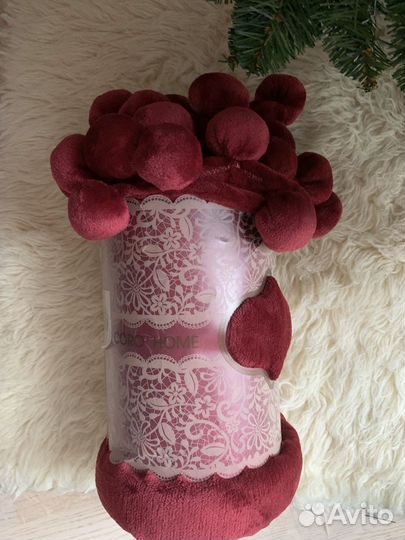 Уютный плед с помпончиками Coro Home (новый)