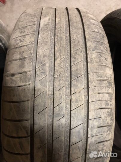 Goodyear EfficientGrip Performance 225/50 R17 98V