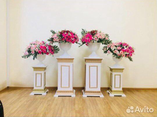 Тумбы фотозона на свадьбу