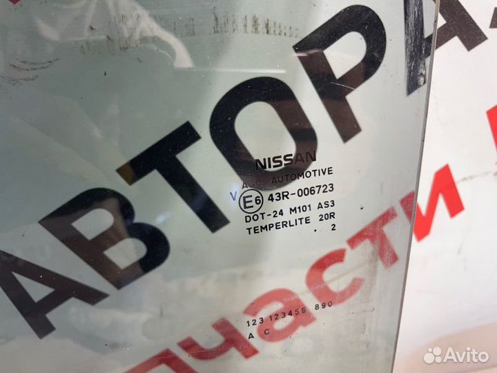 Стекло двери заднее левое Nissan Juke HR16 2012