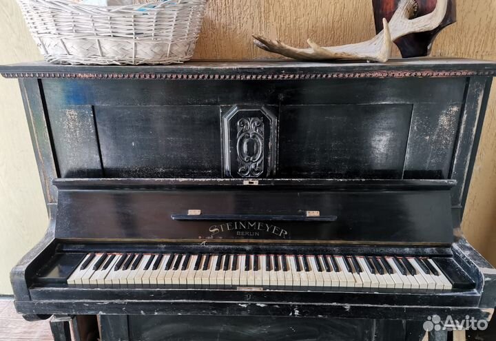 Старинное немецкое пианино A. steinmeyer