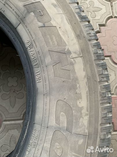 Toyo Open Country H/T 285/65 R17