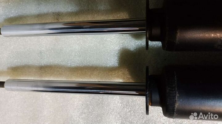 Задние амортизаторы Форд Мондео 4