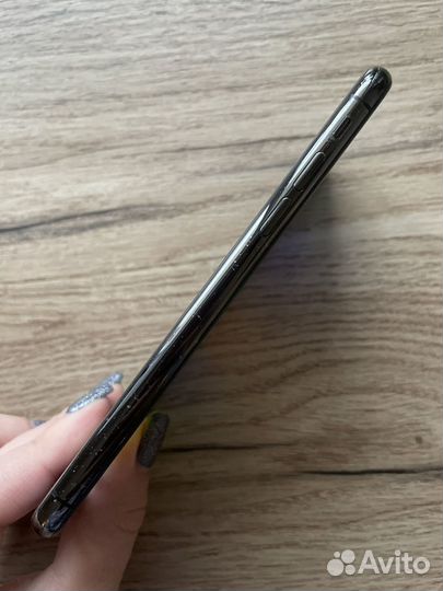 iPhone X, 256 ГБ