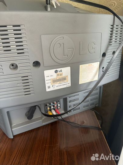 Телевизор LG Flatron