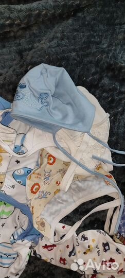 Бортики в кроватку, вещи 0-3м. Спальник