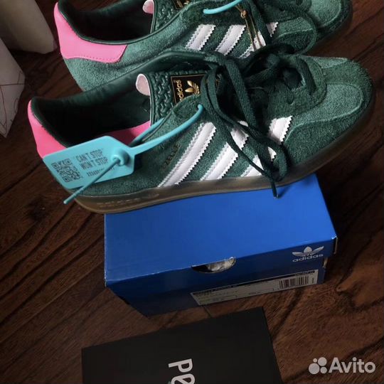 Adidas gazelle indoor green pink оригинал