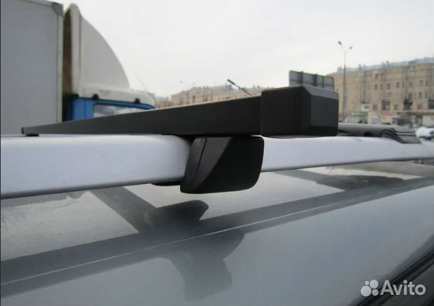 Багажник крепыш на рейлинги c прямоугольными дугам