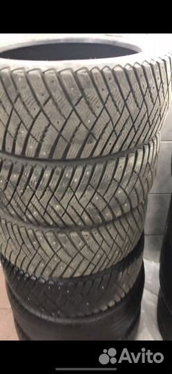 Goodyear UltraGrip 225/45 R17 34J