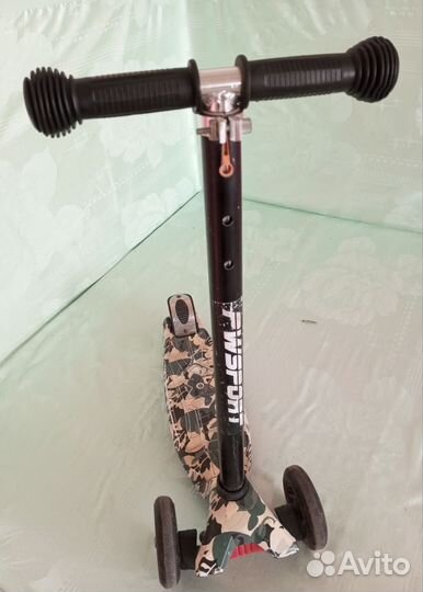 Самокат детский трехколесный бу