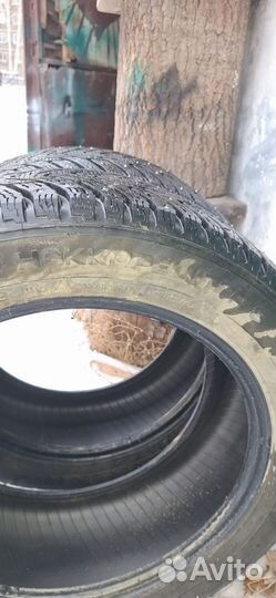 Nokian Tyres Hakkapeliitta 8 215/55 R17