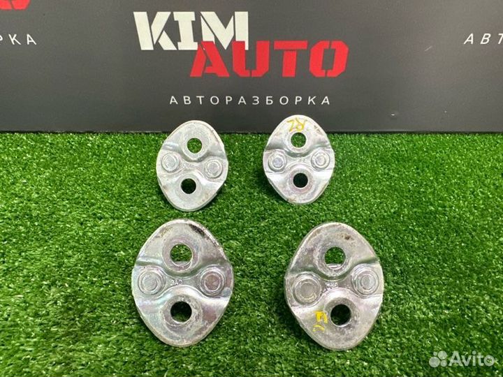 Ответная часть замка двери Kia Ceed 1 Ed Hb 1.4