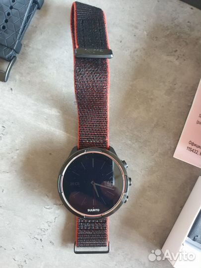 Suunto 9 barored with Gift Box